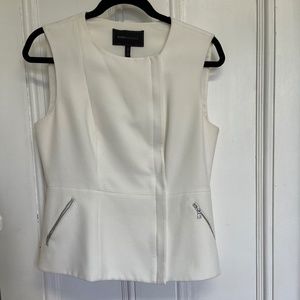 XSOLDXIvory BCBGMAXARIA Peplum Top M